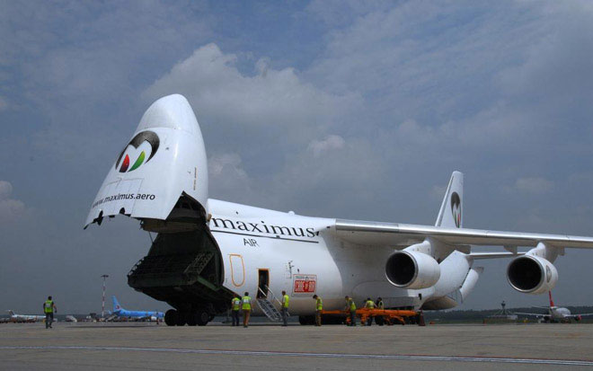 Antonov-An-124-2
